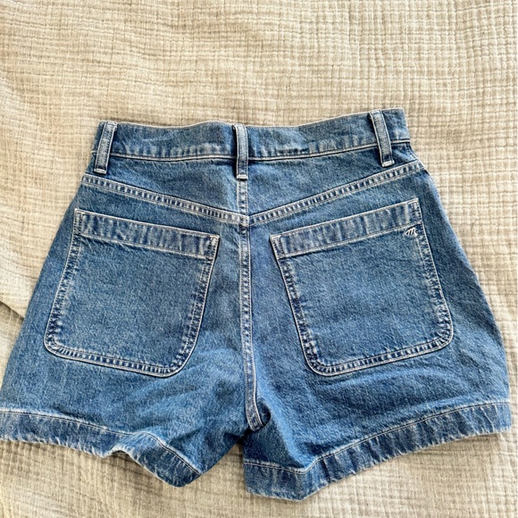 Madewell High-Rise Sailor Short - Picture 2 of 3